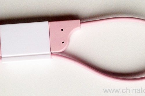 Flat 20cm Micro USB Cable with key holder design - Image 5