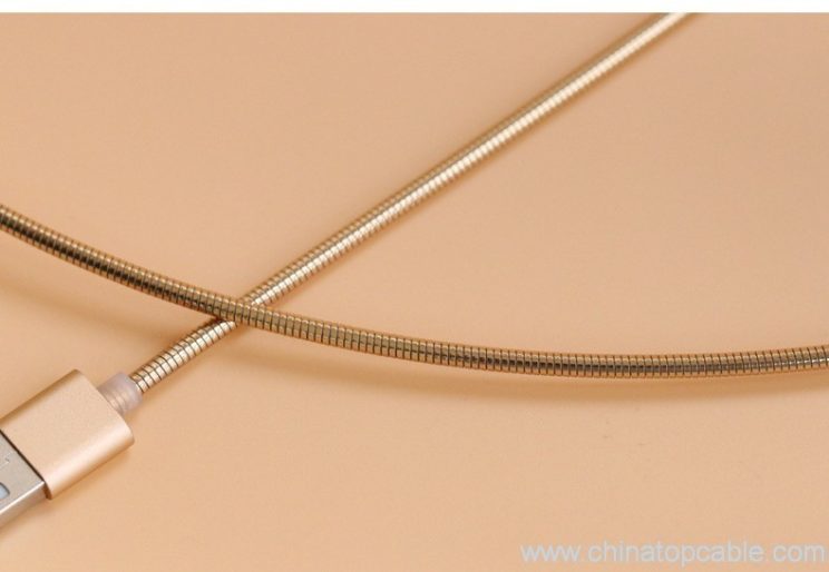 metal-soft-tube-cable-for-iphone5-6-7-01