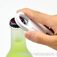 Multi-funksje kosten Sync kabel mei Bottle Opener 4