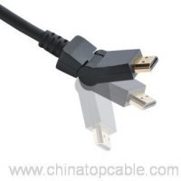 Draaien van een man een mannelijke-HDMI-kabel