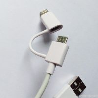 1.2เอ็มพีวีซี 2 ใน 1 สาย usb โทรศัพท์มือถือคุณภาพดี 2