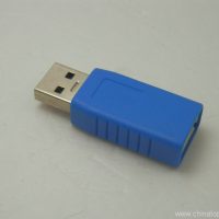 usb3-0-převodník-adaptér-muž-žena-04