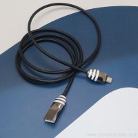 высакаякасны USB-кабель для зарадкі з цынкавага сплаву-02
