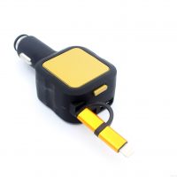 2-IN-1-4-8A-双USB车载充电器，带可伸缩充电电缆，用于iPhone和Andriod-01
