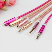 ọla-edo plated-metal-shell-alloy-car-aux-stereo-3-5mm-audio-ndọtị-cable-nwoke-na-nwanyi-01